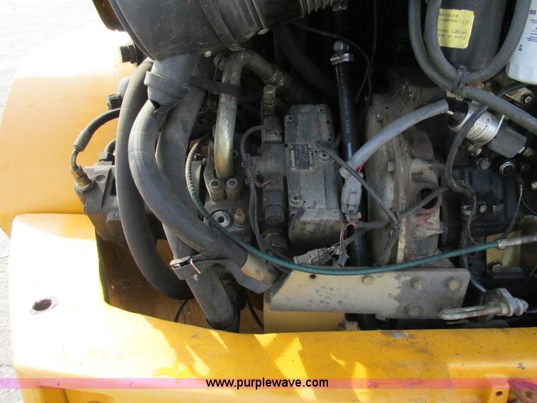 image for item K5211 2004 John Deere 304H wheel loader