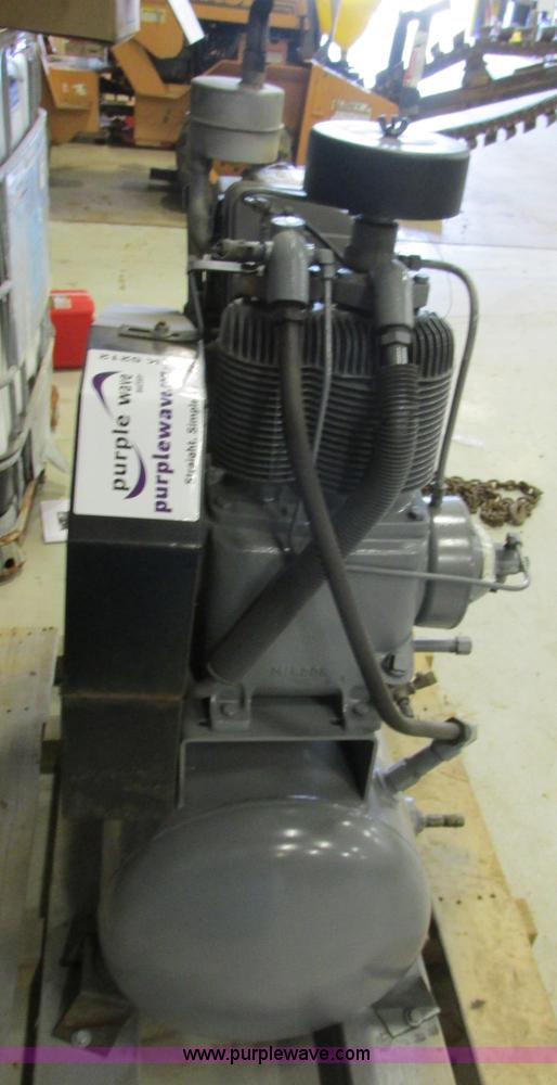 image for item K5212 2004 Gardner Denver air compressor