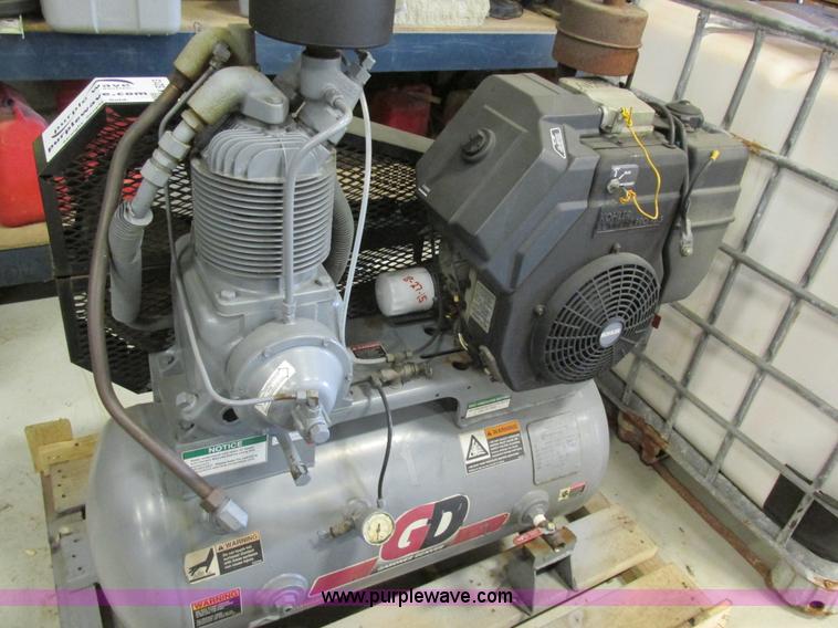 image for item K5213 2001 Gardner Denver air compressor