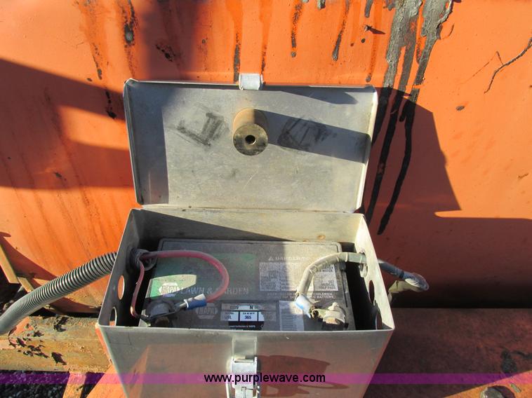 image for item K5218 1996 Aeroil Kera 130 crack sealer