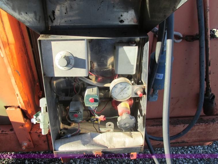 image for item K5218 1996 Aeroil Kera 130 crack sealer