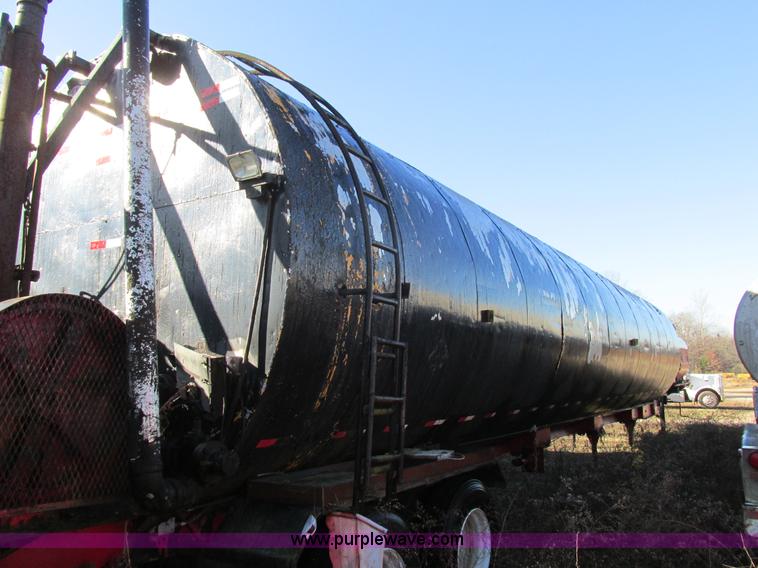 image for item K5223 1978 Childers R25MTMS1408 oil heater