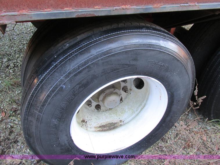 image for item K5223 1978 Childers R25MTMS1408 oil heater