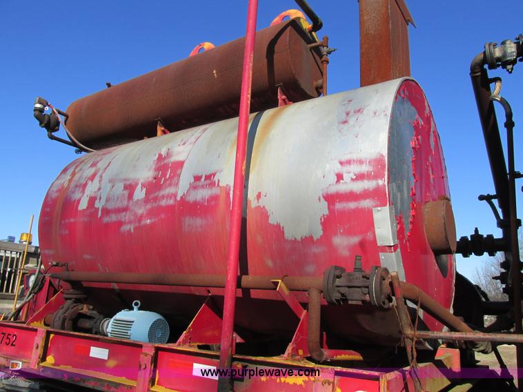 image for item K5223 1978 Childers R25MTMS1408 oil heater