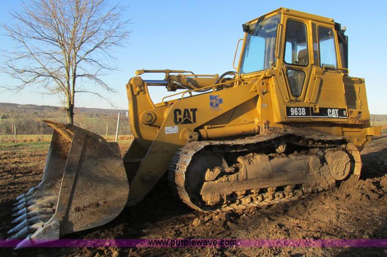 image for item K5242 1998 Caterpillar 963B track loader
