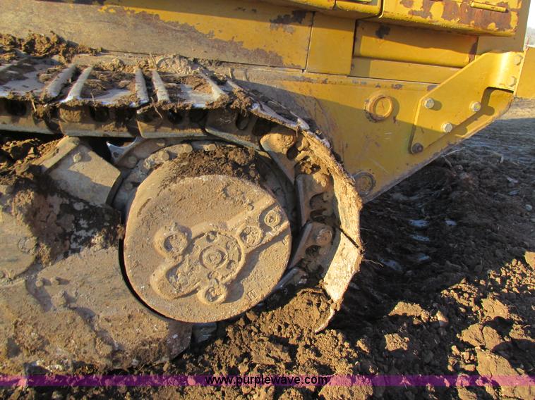 image for item K5242 1998 Caterpillar 963B track loader