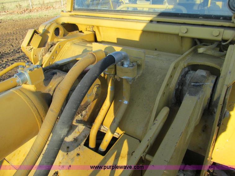 image for item K5242 1998 Caterpillar 963B track loader