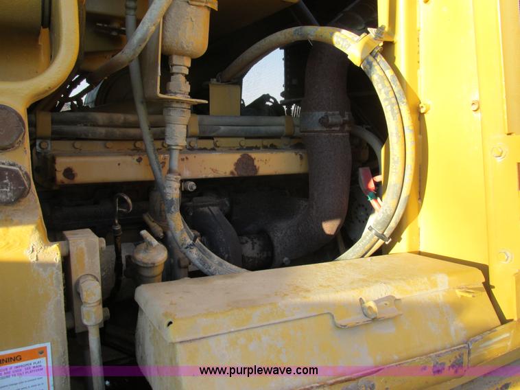 image for item K5242 1998 Caterpillar 963B track loader