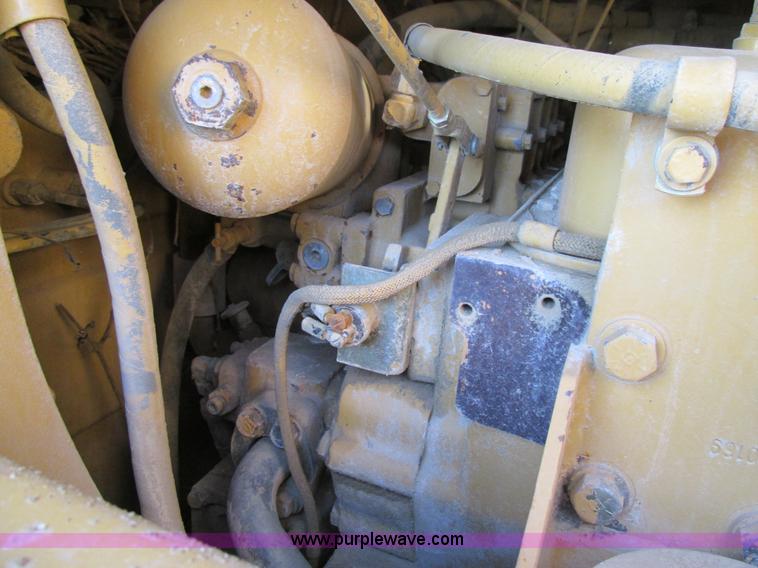 image for item K5242 1998 Caterpillar 963B track loader