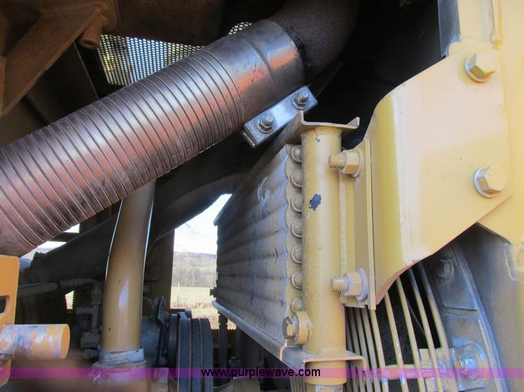 image for item K5242 1998 Caterpillar 963B track loader