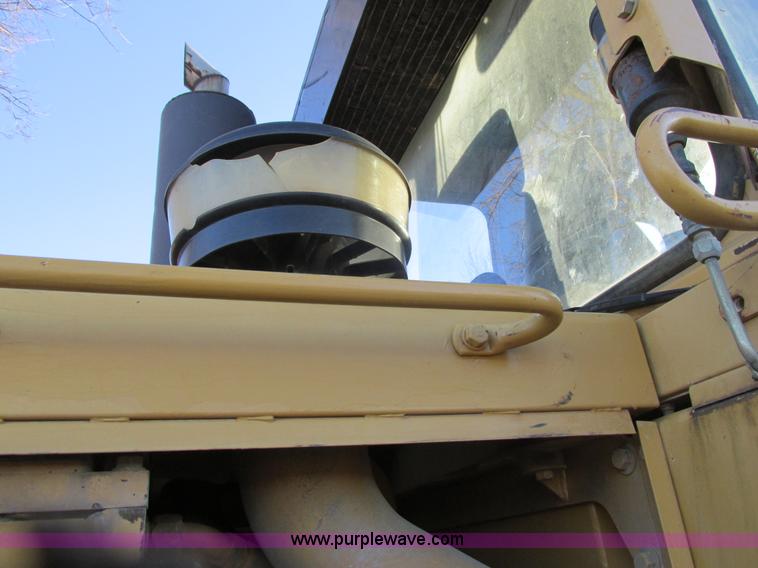 image for item K5242 1998 Caterpillar 963B track loader