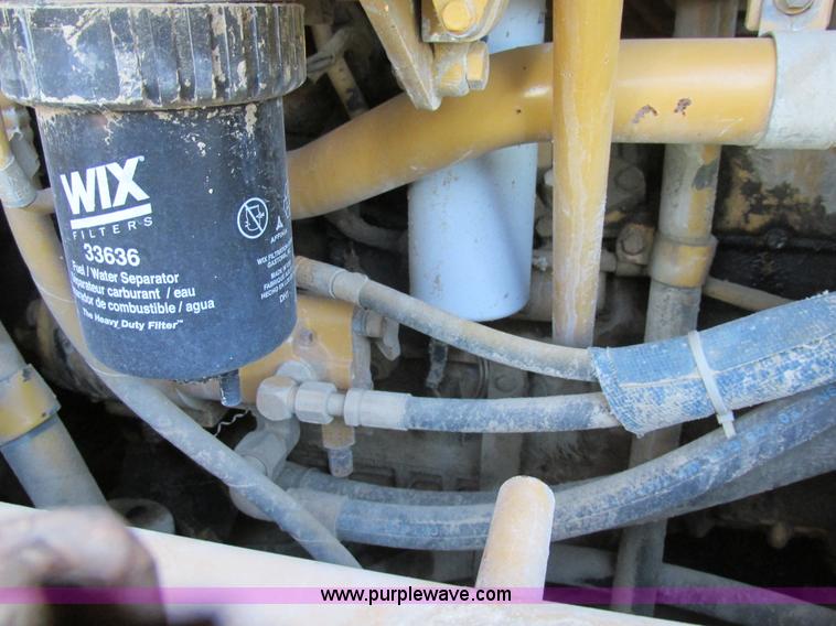 image for item K5242 1998 Caterpillar 963B track loader