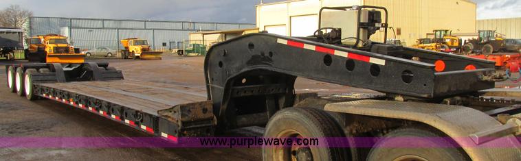 image for item K5246 2000 Fontaine LP50NCP lowboy equipment trailer