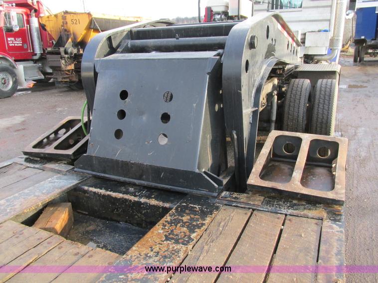 image for item K5246 2000 Fontaine LP50NCP lowboy equipment trailer