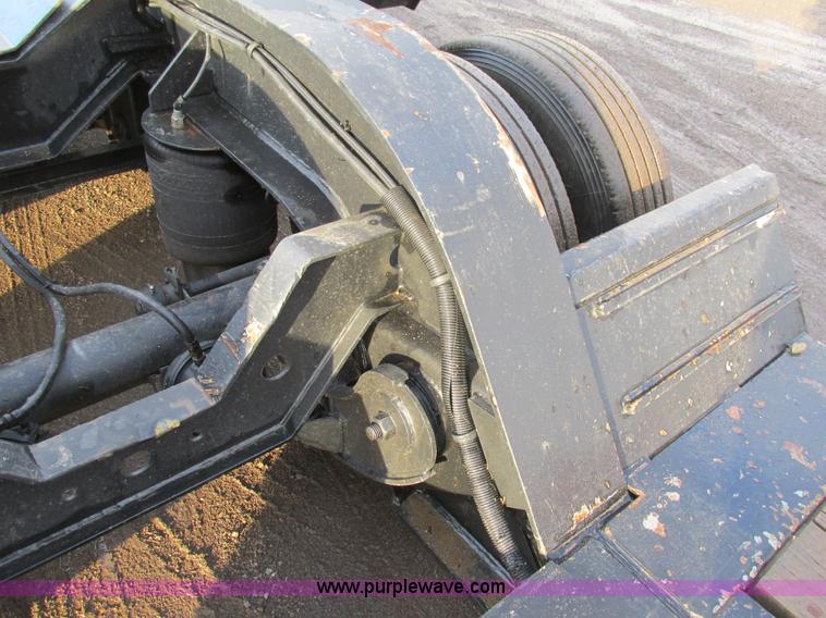 image for item K5246 2000 Fontaine LP50NCP lowboy equipment trailer