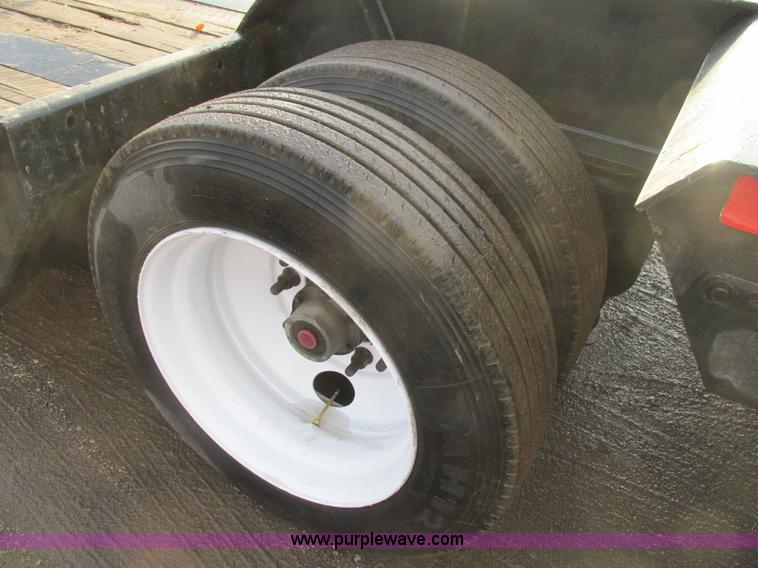 image for item K5246 2000 Fontaine LP50NCP lowboy equipment trailer