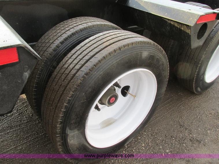 image for item K5246 2000 Fontaine LP50NCP lowboy equipment trailer