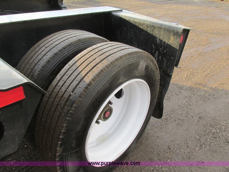 image for item K5246 2000 Fontaine LP50NCP lowboy equipment trailer