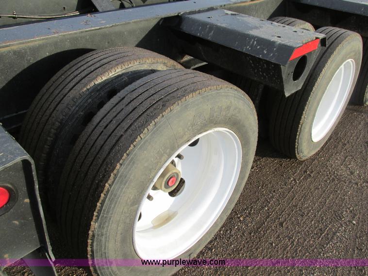 image for item K5246 2000 Fontaine LP50NCP lowboy equipment trailer