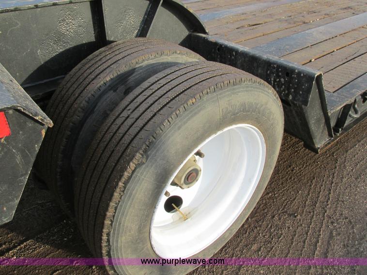 image for item K5246 2000 Fontaine LP50NCP lowboy equipment trailer