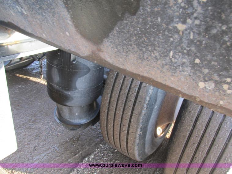 image for item K5246 2000 Fontaine LP50NCP lowboy equipment trailer