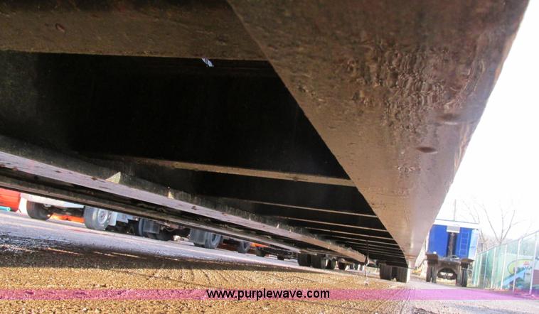 image for item K5246 2000 Fontaine LP50NCP lowboy equipment trailer