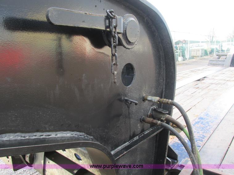 image for item K5246 2000 Fontaine LP50NCP lowboy equipment trailer