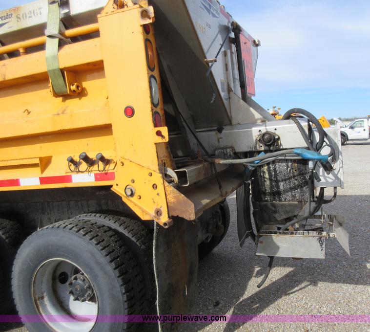 image for item K5251 2002 International F2554 dump truck