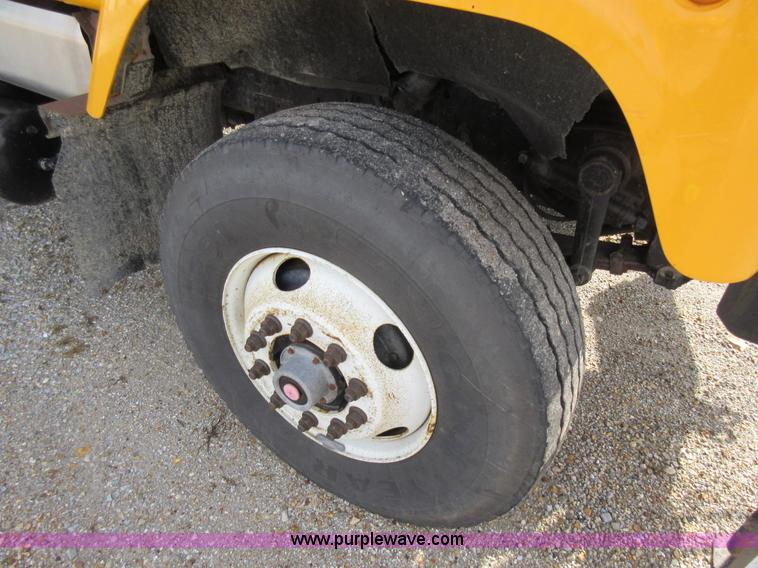 image for item K5251 2002 International F2554 dump truck