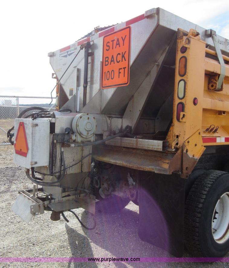 image for item K5251 2002 International F2554 dump truck