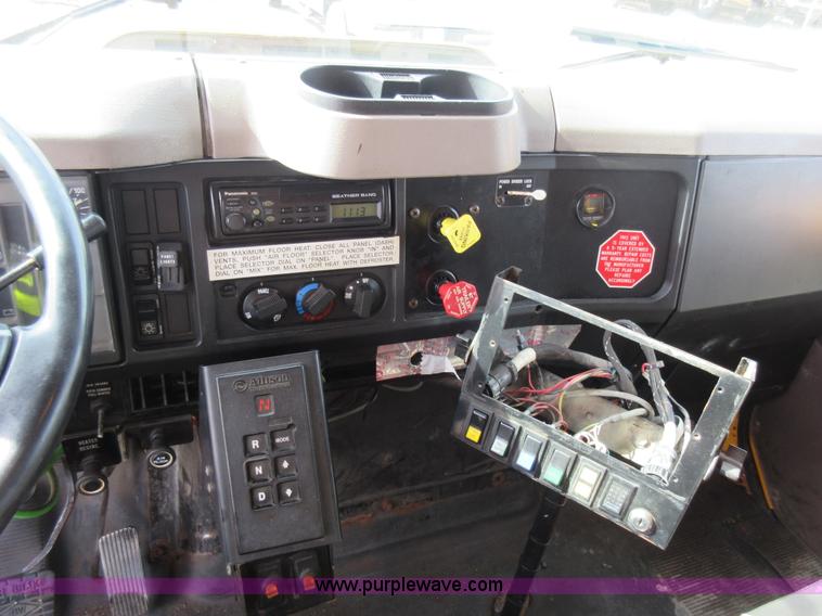 image for item K5251 2002 International F2554 dump truck