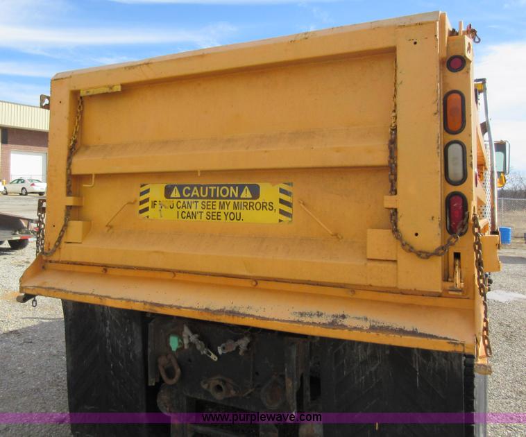 image for item K5252 2002 International F2554 dump truck