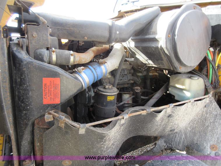 image for item K5252 2002 International F2554 dump truck