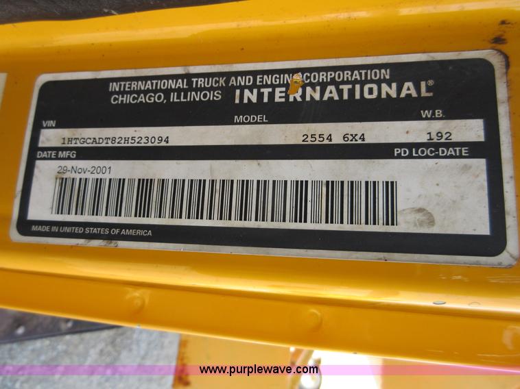 image for item K5252 2002 International F2554 dump truck