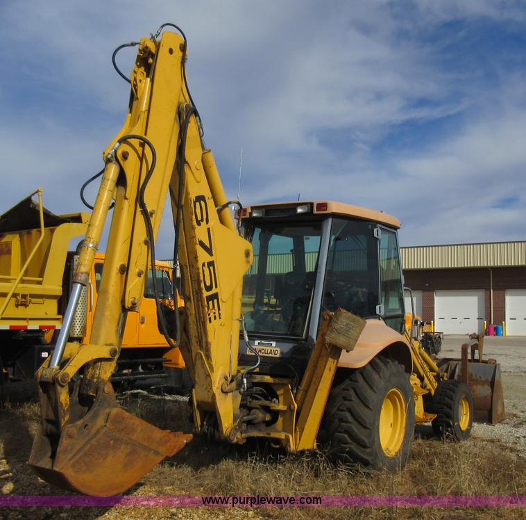 image for item K5253 1999 New Holland 675E backhoe