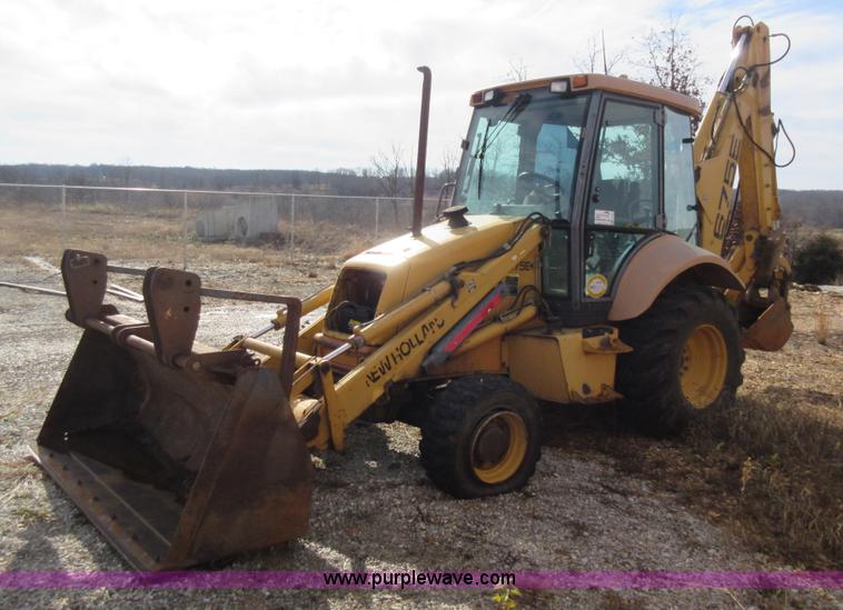 image for item K5253 1999 New Holland 675E backhoe