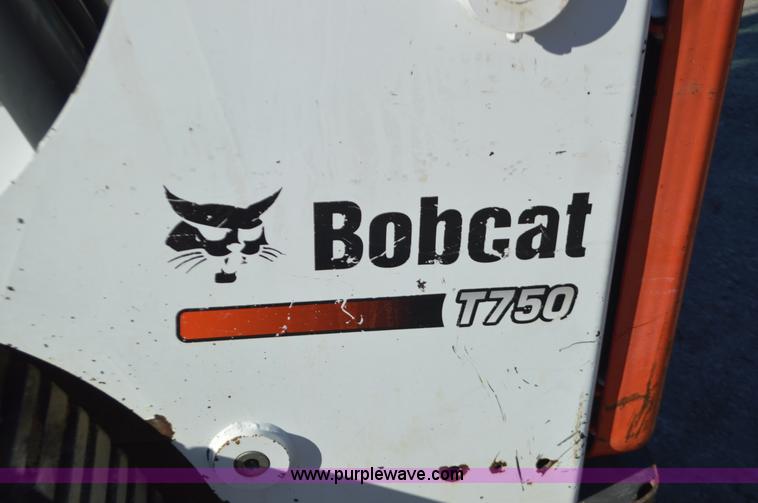 image for item K5318 2011 Bobcat T750 skid steer