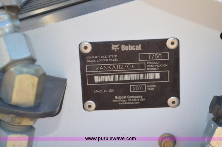 image for item K5318 2011 Bobcat T750 skid steer