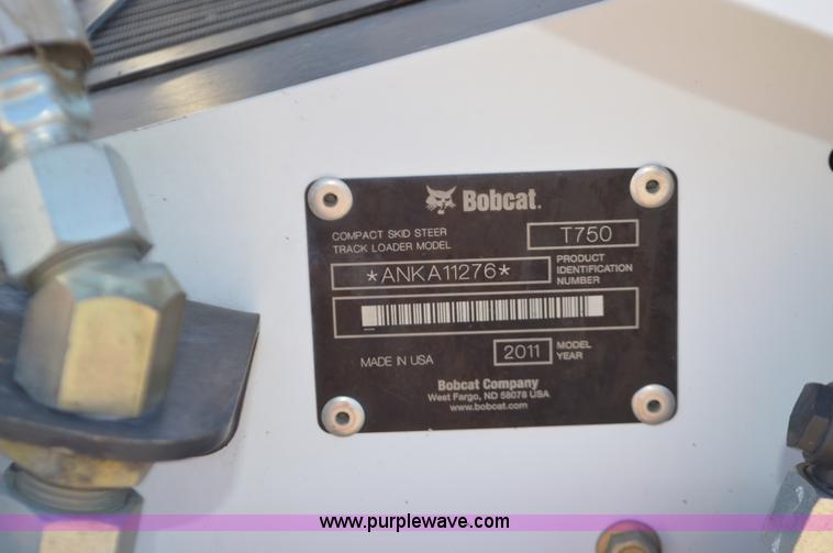 image for item K5318 2011 Bobcat T750 skid steer