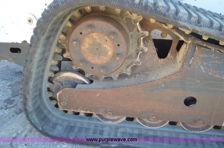 image for item K5318 2011 Bobcat T750 skid steer