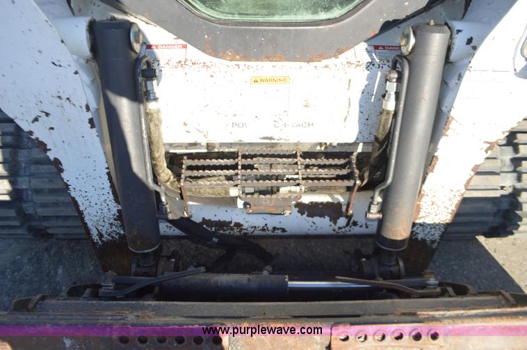 image for item K5318 2011 Bobcat T750 skid steer