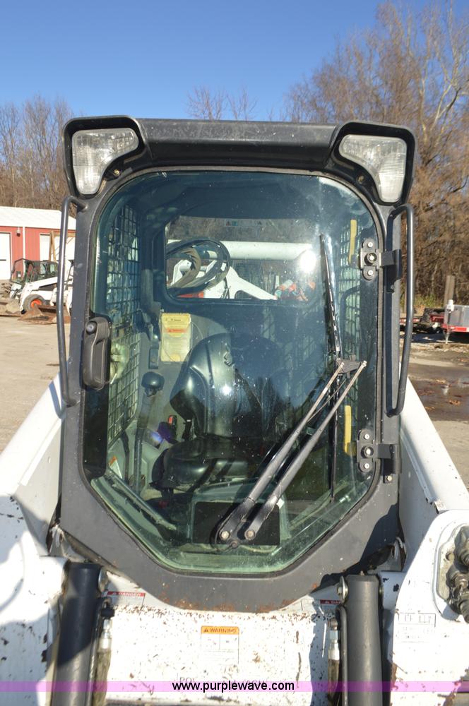 image for item K5318 2011 Bobcat T750 skid steer