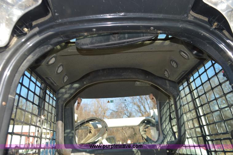 image for item K5318 2011 Bobcat T750 skid steer