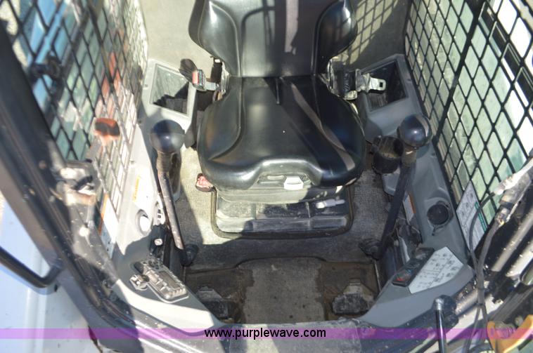 image for item K5318 2011 Bobcat T750 skid steer