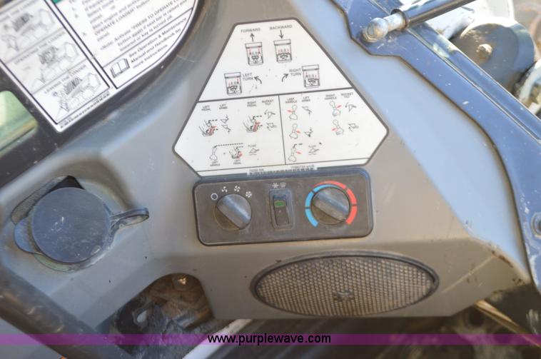 image for item K5318 2011 Bobcat T750 skid steer