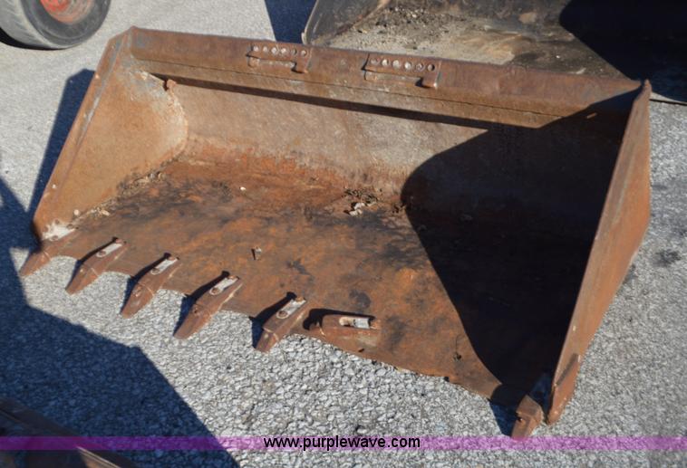 image for item K5323 Skid steer bucket