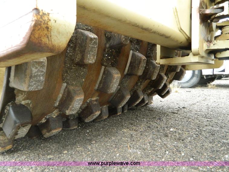 image for item K8229 1989 Ingersoll Rand SD150F single drum vibratory compactor