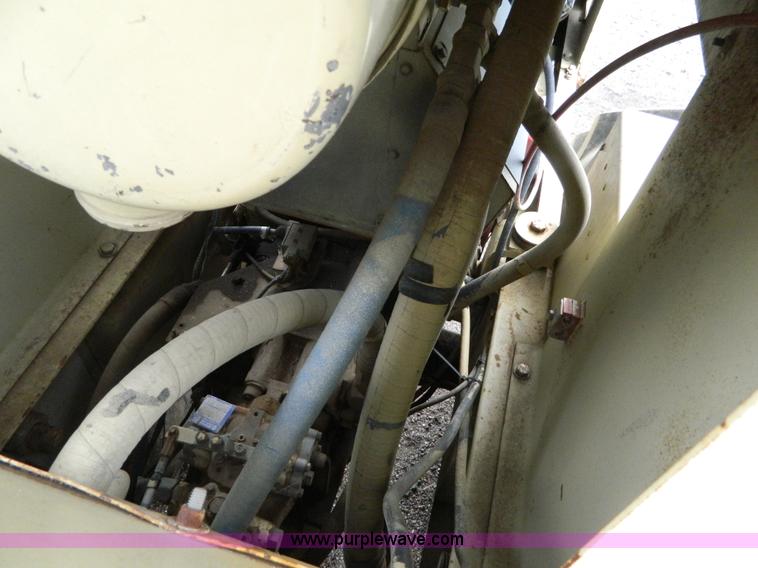 image for item K8229 1989 Ingersoll Rand SD150F single drum vibratory compactor