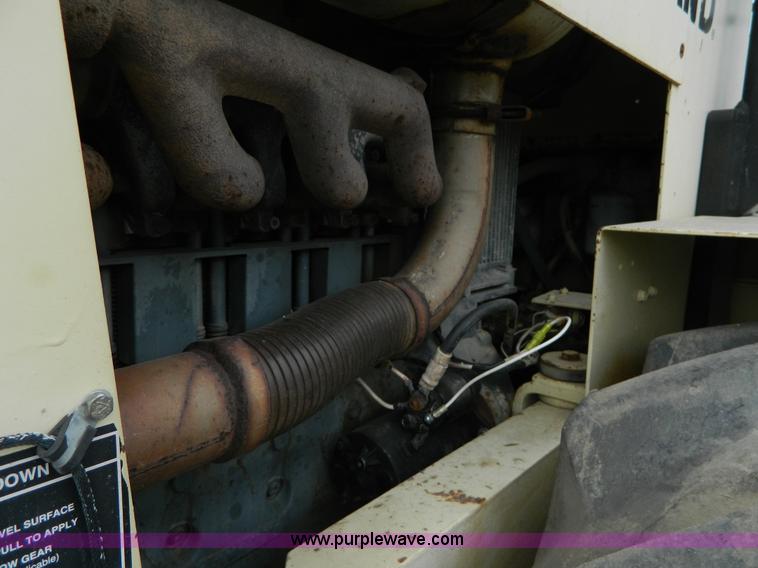 image for item K8229 1989 Ingersoll Rand SD150F single drum vibratory compactor