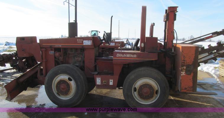 image for item L1844 1984 Ditch Witch 6510 trencher